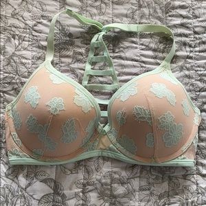 PINK by Victoria’s Secret bra, 34DD